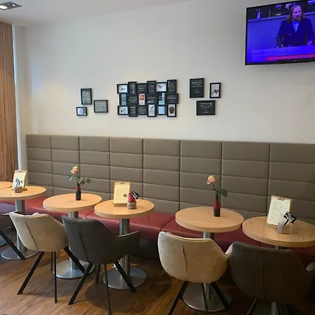Ibis Marschiertor -