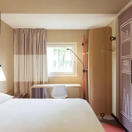 Ibis Marschiertor - Άαχεν