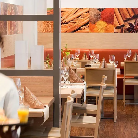 Ibis Marschiertor -