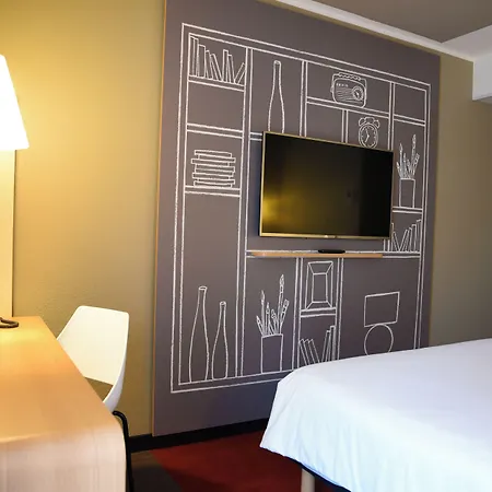 Hotel Ibis Marschiertor - Aachen