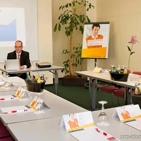 Ibis Marschiertor - 3*